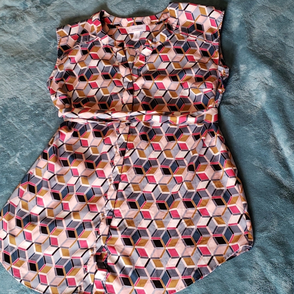 Maternity shirt size L